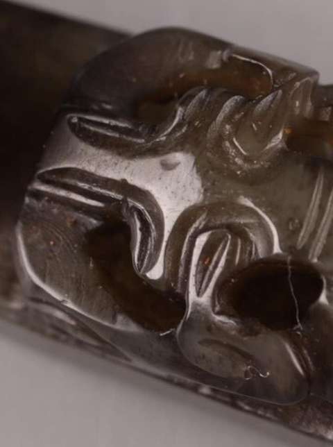 古玩玉器和田玉雕“蒼龍教子”帶鉤真品鑒賞圖