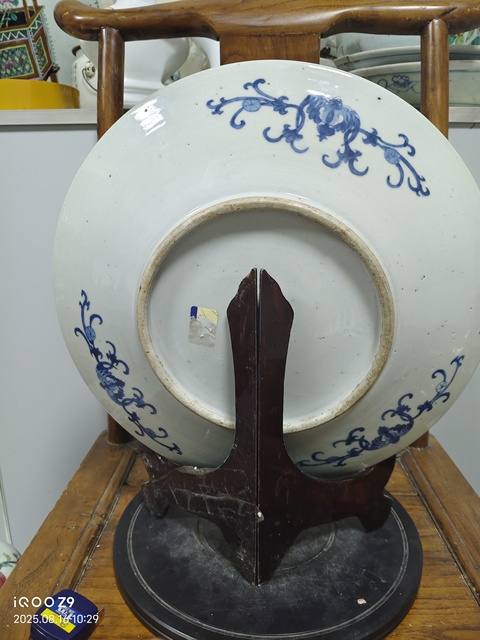 古玩陶瓷青花人物故事紋盤(pán)真品鑒賞圖