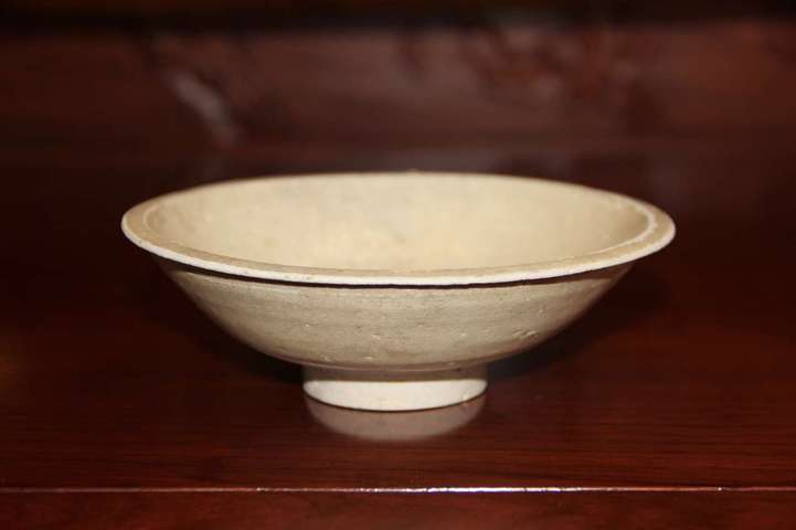 古玩陶瓷南宋?青白釉折沿茶盞(型美)拍賣,當前價格398元