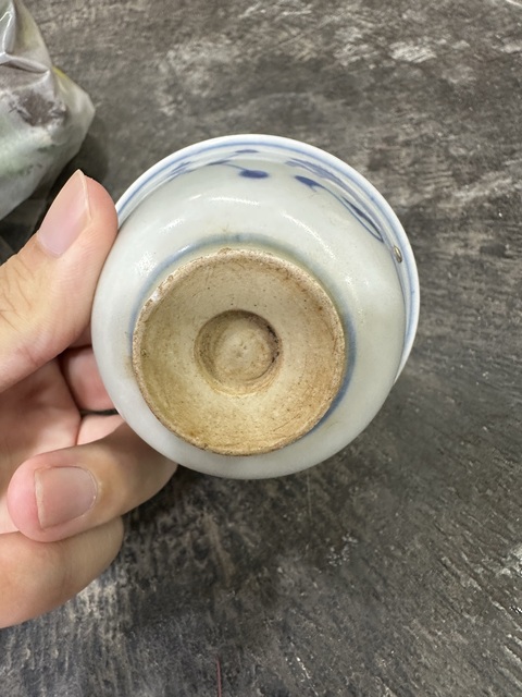 古玩陶瓷青花杯真品鑒賞圖