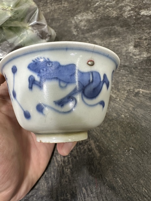 古玩陶瓷青花杯真品鑒賞圖