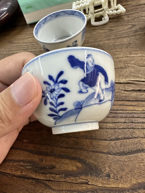 古玩陶瓷清晚期人物主人杯真品鑒賞圖