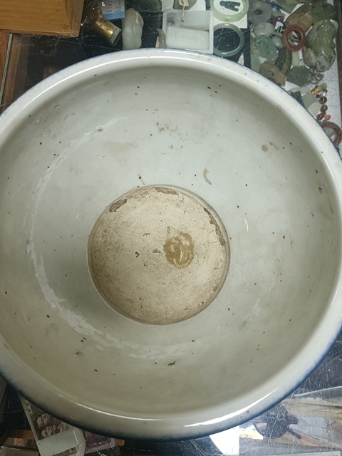 古玩陶瓷霽藍釉三乳足缽式香爐真品鑒賞圖