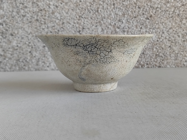 古玩陶瓷青花花卉紋碗真品鑒賞圖