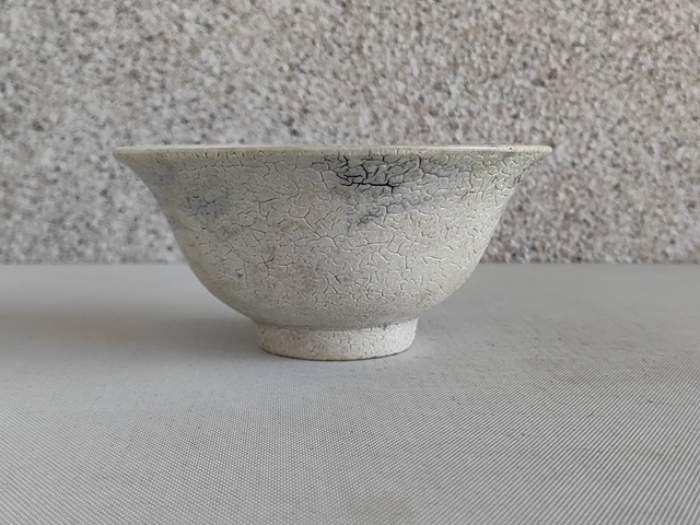 古玩陶瓷青花花卉紋碗真品鑒賞圖