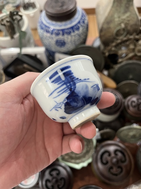 古玩陶瓷青花杯真品鑒賞圖