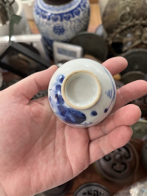 古玩陶瓷青花杯真品鑒賞圖