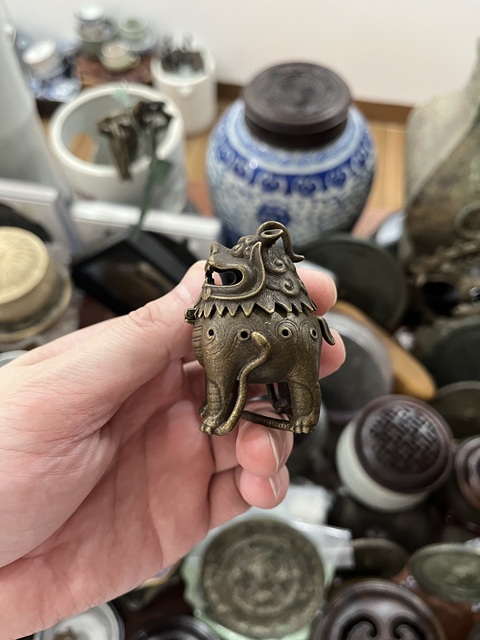 古玩雜項(xiàng)銅薰?fàn)t真品鑒賞圖