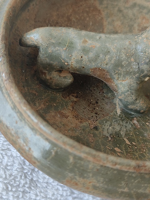 古玩陶瓷兩晉南北朝·青釉貼塑犬洗 真品鑒賞圖