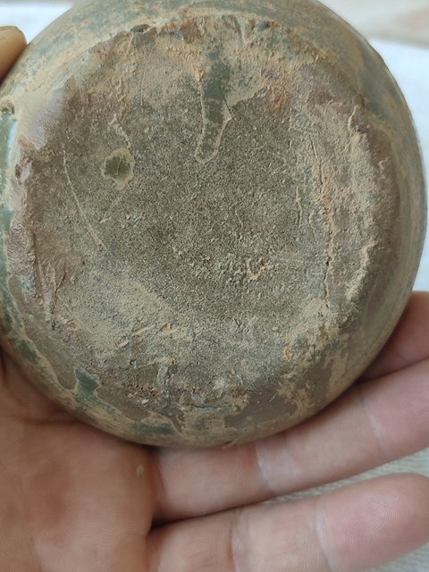 古玩陶瓷兩晉南北朝·青釉貼塑犬洗 真品鑒賞圖
