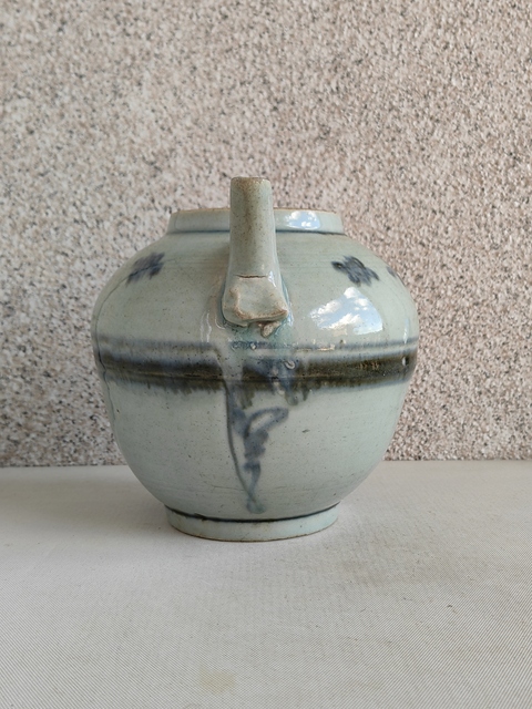 古玩陶瓷青花花卉紋茶壺真品鑒賞圖