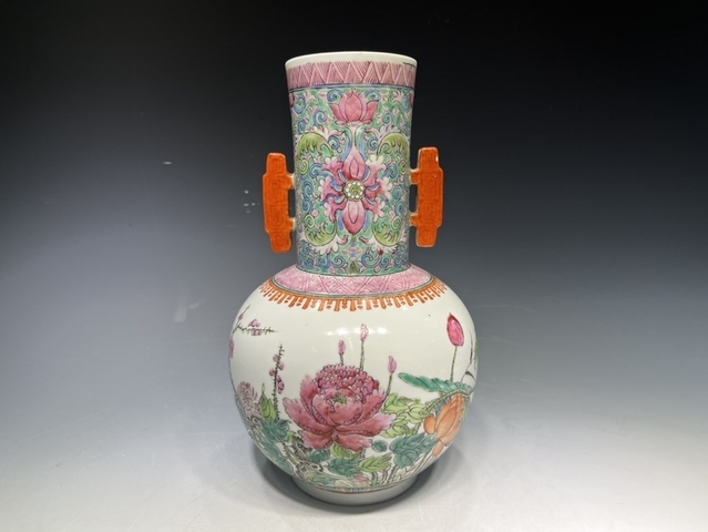 古玩陶瓷民國(guó) 粉彩花鳥紋瓶真品鑒賞圖