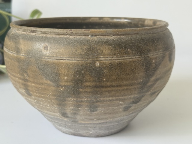 古玩陶瓷唐代青瓷缽真品鑒賞圖
