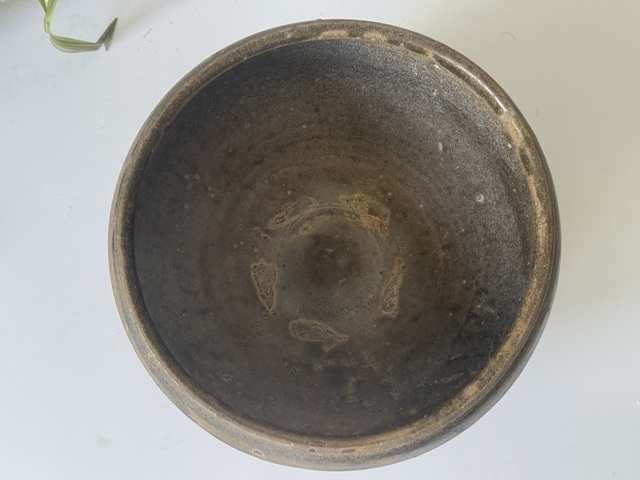 古玩陶瓷唐代青瓷缽真品鑒賞圖
