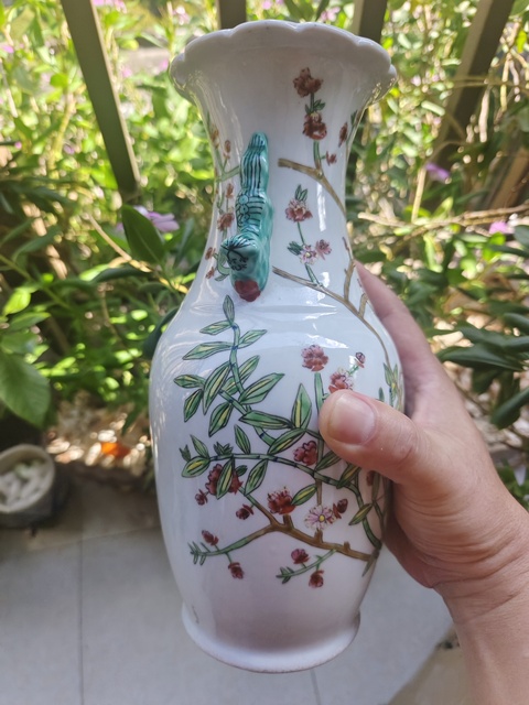 古玩陶瓷粉彩花鳥瓶真品鑒賞圖