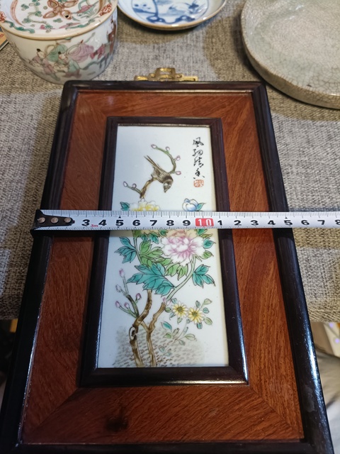 古玩陶瓷粉彩花鳥紋瓷板真品鑒賞圖