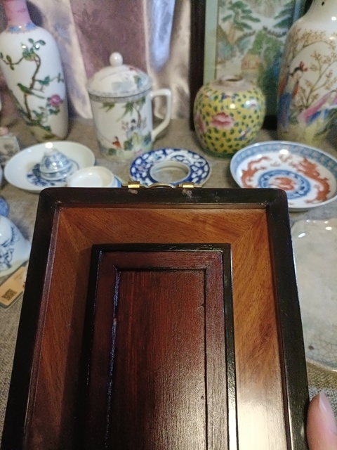 古玩陶瓷粉彩花鳥紋瓷板真品鑒賞圖