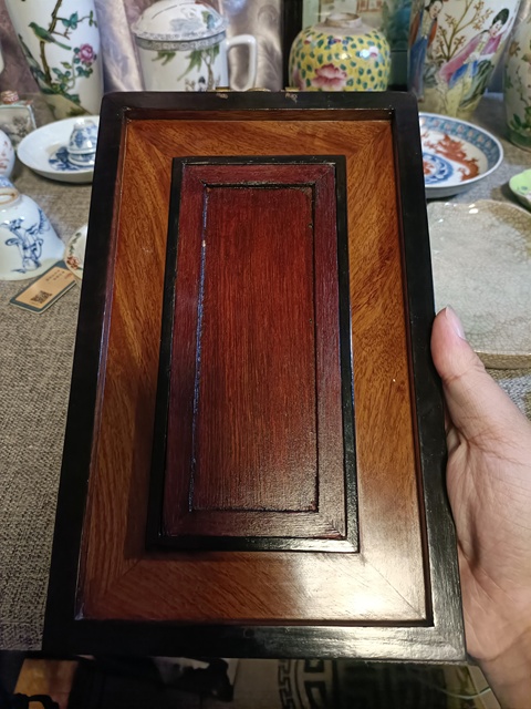 古玩陶瓷粉彩花鳥紋瓷板真品鑒賞圖