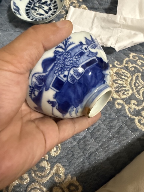 古玩陶瓷樓臺亭閣山水紋青花茶圓真品鑒賞圖