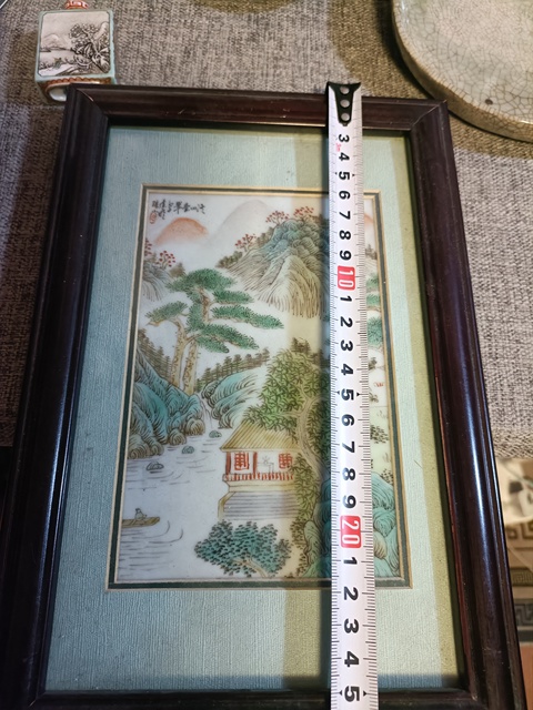 古玩陶瓷粉彩山水人物瓷板真品鑒賞圖