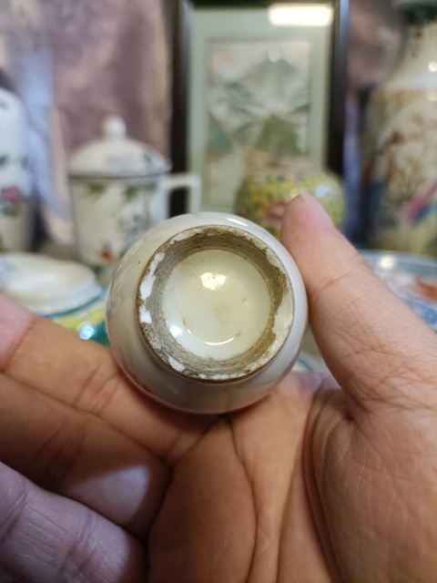 古玩陶瓷礬紅描金花卉紋撇口瓶拍賣，當(dāng)前價格2888元