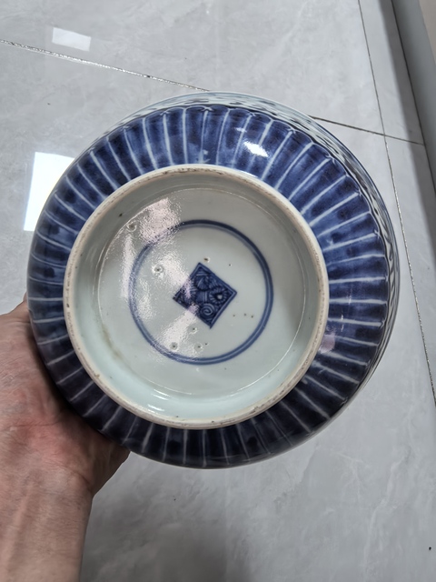 古玩陶瓷青花夔龍紋墩式碗真品鑒賞圖