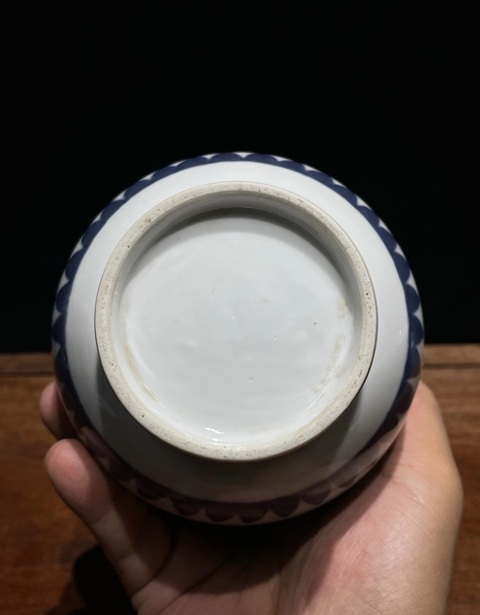 古玩陶瓷青花錐把瓶真品鑒賞圖