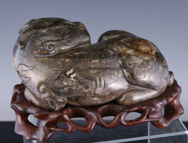 古玩玉器和田玉雕“瑞獸”擺件真品鑒賞圖