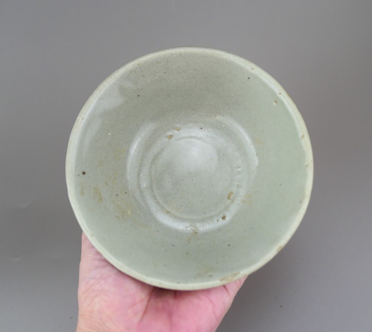 古玩陶瓷元末明初.龍泉青瓷茶碗拍賣(mài)，當(dāng)前價(jià)格66元