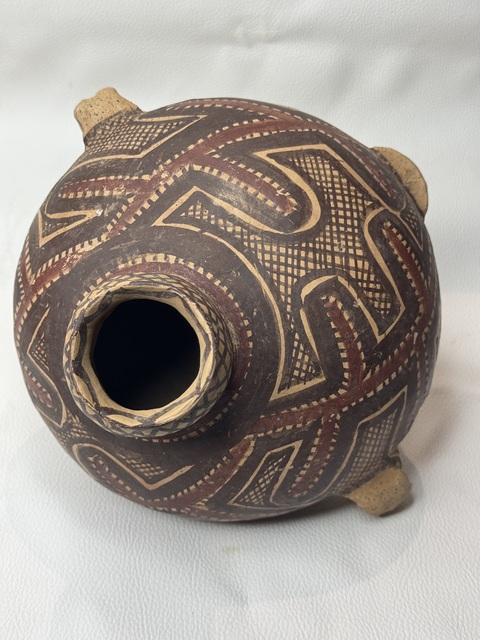 古玩陶瓷馬家窯文化·異型壺真品鑒賞圖