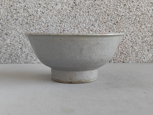 古玩陶瓷青釉青花龍紋高足碗拍賣，當(dāng)前價格580元