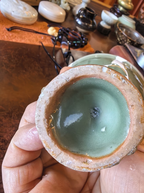 古玩陶瓷龍泉青瓷刻花高足杯真品鑒賞圖
