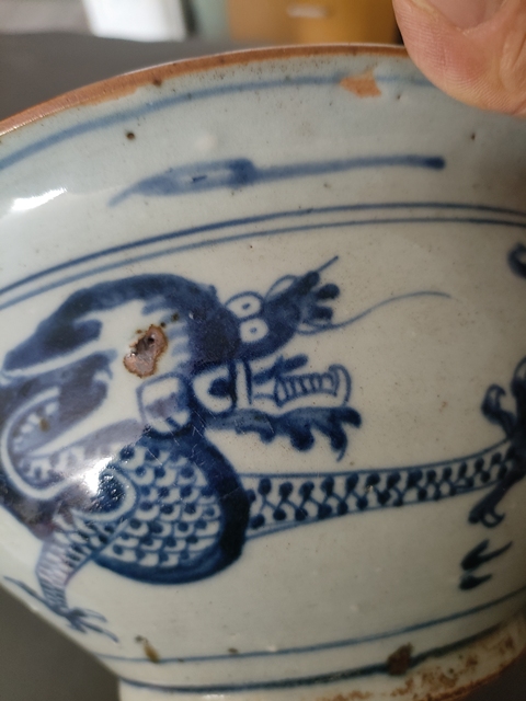 古玩陶瓷乾隆青花龍紋香爐真品鑒賞圖
