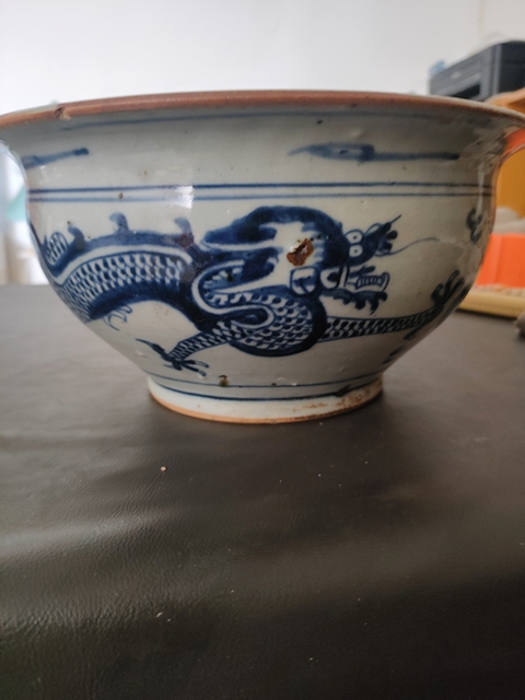 古玩陶瓷乾隆青花龍紋香爐真品鑒賞圖