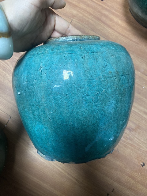 古玩陶瓷綠釉罐真品鑒賞圖