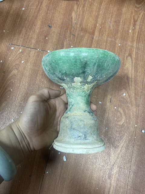 古玩陶瓷三彩豆真品鑒賞圖