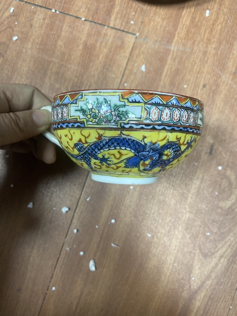 古玩陶瓷龍紋廣彩杯盤真品鑒賞圖