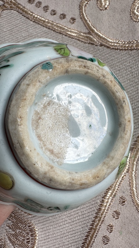 古玩陶瓷粉彩花卉紋貢碗真品鑒賞圖
