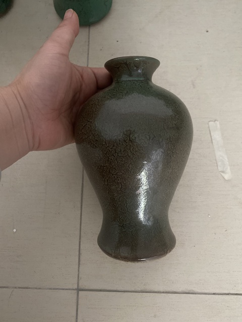 古玩陶瓷梅瓶真品鑒賞圖