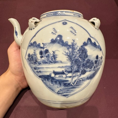 古玩陶瓷青花開(kāi)光山水人物四系壺真品鑒賞圖