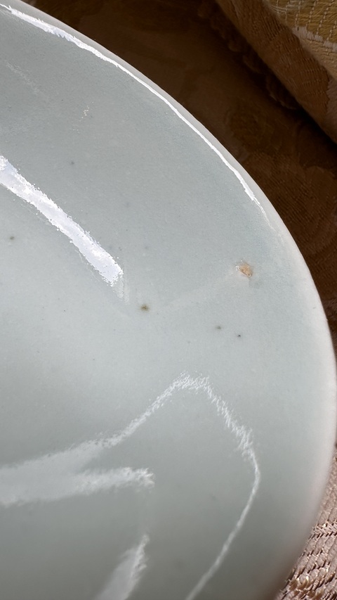 古玩陶瓷青花淡描蝠紋蓋碗真品鑒賞圖