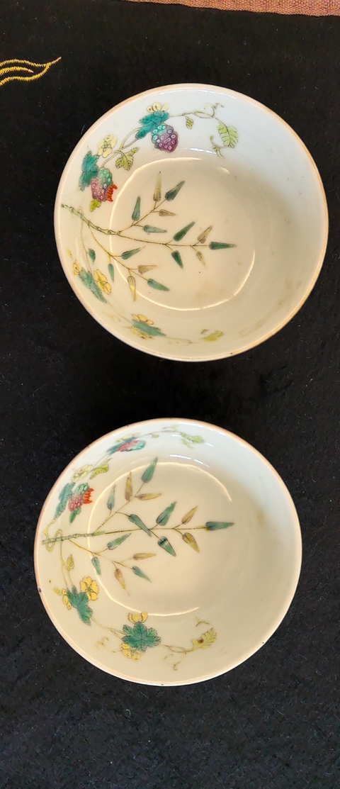 古玩陶瓷竹蝶癩瓜紋粉彩茶圓真品鑒賞圖