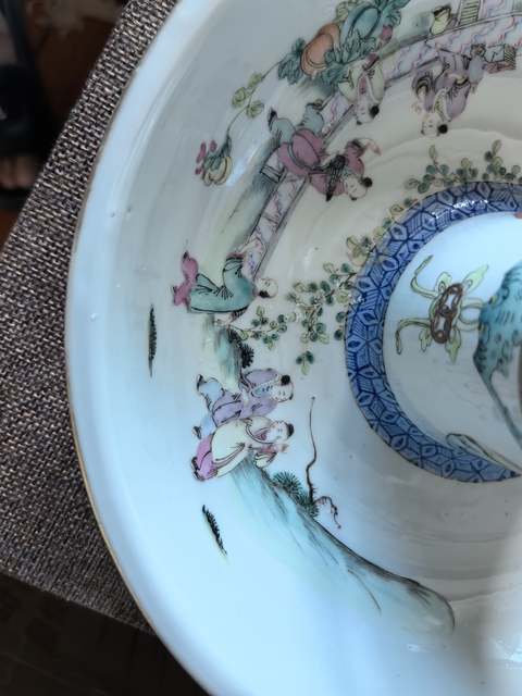 古玩陶瓷粉彩燭臺真品鑒賞圖