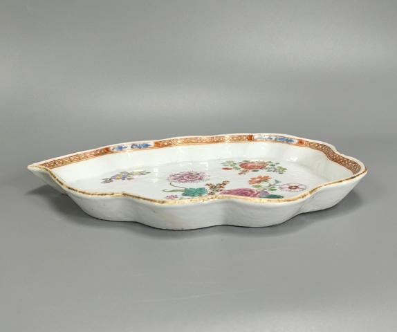 古玩陶瓷廣琺瑯風(fēng)格花卉紋樹葉盤真品鑒賞圖