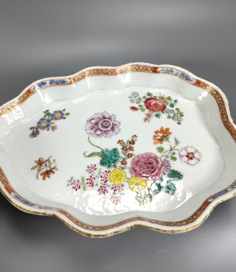 古玩陶瓷廣琺瑯風(fēng)格花卉紋樹葉盤真品鑒賞圖