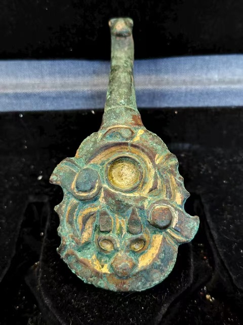 古玩銅器漢·鎏金狐面鉤拍賣，當前價格536元