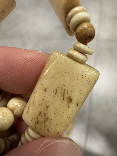古玩雜項骨質手串鏈真品鑒賞圖