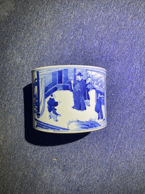 古玩陶瓷青花人物筆筒真品鑒賞圖