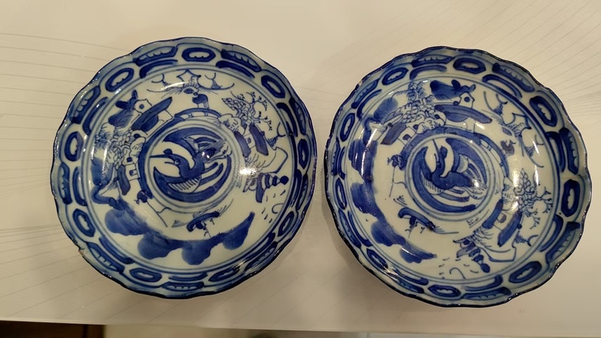 古玩陶瓷青花團鶴紋花口盤真品鑒賞圖