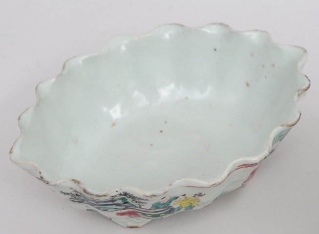 古玩陶瓷人物紋粉彩花口水仙盆真品鑒賞圖
